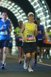 BIB: 41081, 46071
                            <button type="button" onclick="openModal(21141096)" class="btn btn-primary btn-sm float-right btn-popup" data-toggle="modal" data-target=".modal-high-quality">
                        <i class="fas fa-shopping-cart"></i> Add to Cart
                    </button>
                                            <button type="button" onclick="isThisMe(21141096, true)" class="btn btn-success btn-sm float-right btn-popup btn-isme hidden" data-toggle="tooltip" data-placement="bottom" title="นี่คือรูปของคุณใช่ไหม คลิกที่นี่เพื่อเอาเข้าอัลบั้ม">
                        <i class="fas fa-plus"></i> Add to album
                    </button>
                    <button type="button" onclick="isThisMe(21141096, false)" class="btn btn-warning btn-sm float-right btn-popup btn-isnotme hidden">
                        <i class="fas fa-ban"></i> Remove from album
                    </button>